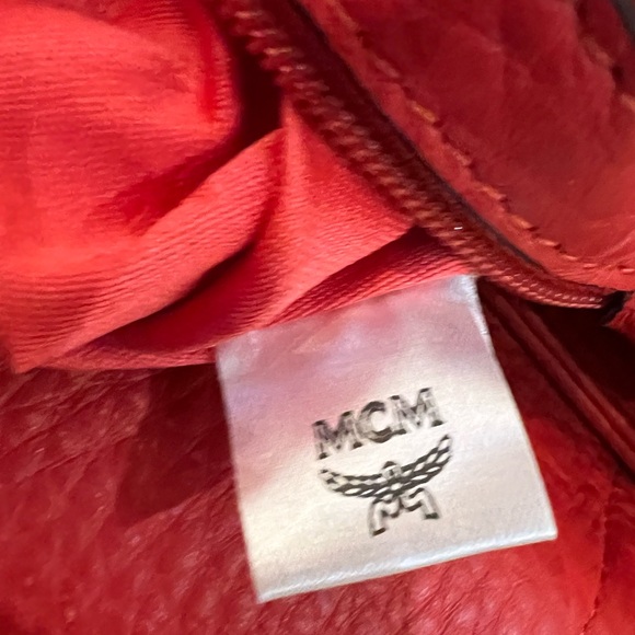 MCM Whipstitch Trim Leather Crossbody Bag with removable and adjustable strap. - Picture 13 of 13